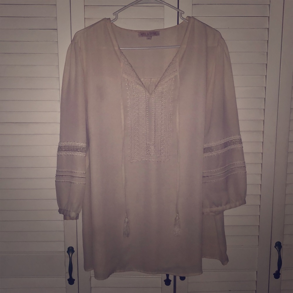 Cute and simple 3/4 sleeve tunic top